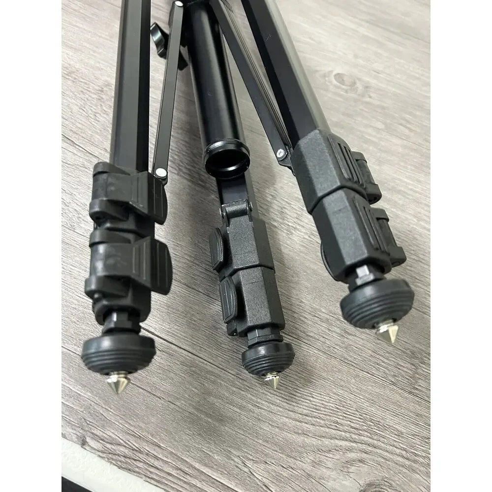 Archer Adjustable Camera Tripod. Adjust 25”-63”. With Carrying Case.